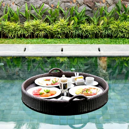 Del Cielo Villa Seminyak Екстериор снимка