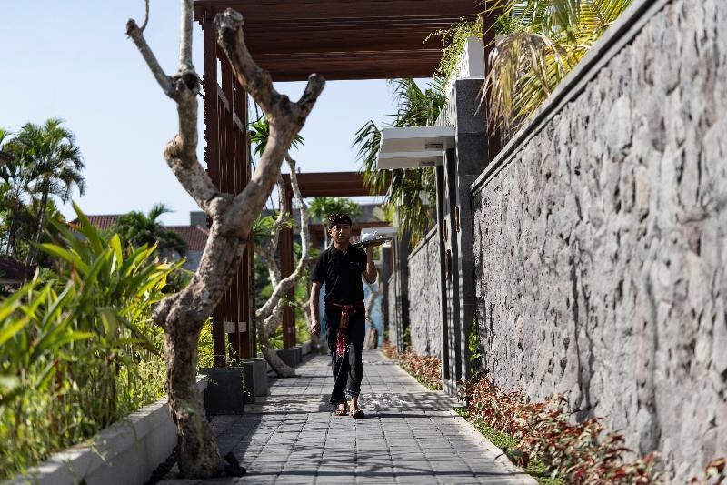 Del Cielo Villa Seminyak Екстериор снимка