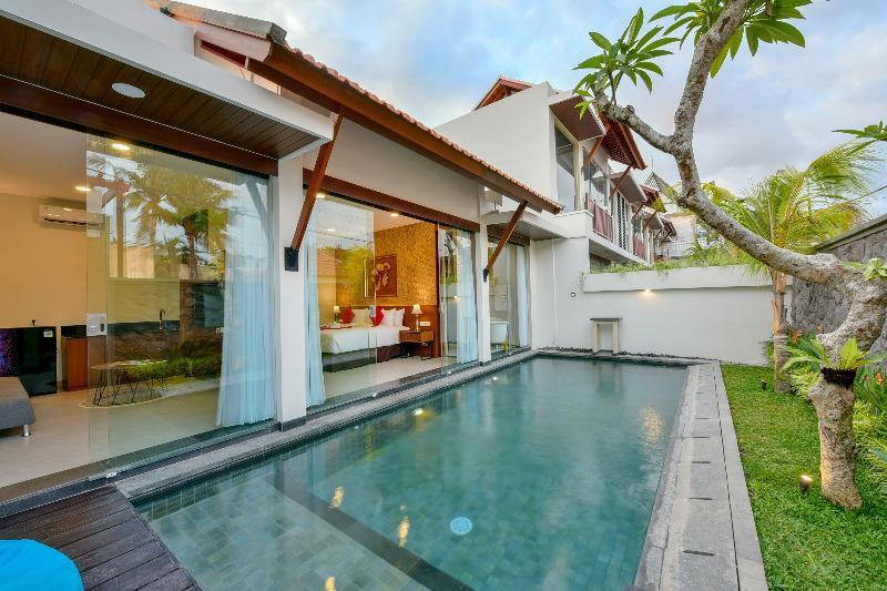 Del Cielo Villa Seminyak Екстериор снимка