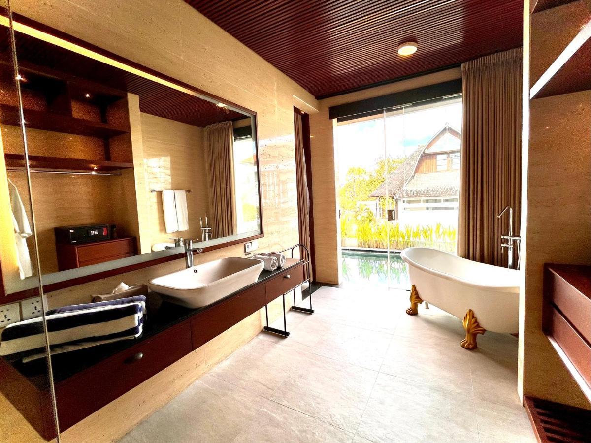 Del Cielo Villa Seminyak Екстериор снимка